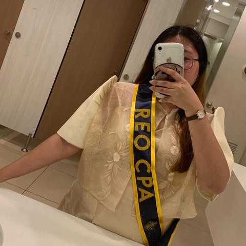 Angela Lucky Cascabel Huidem